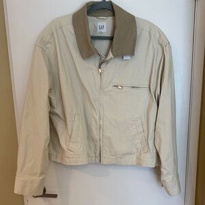 NEW GAP Light Tan Jacket with Dark Tan Collar
